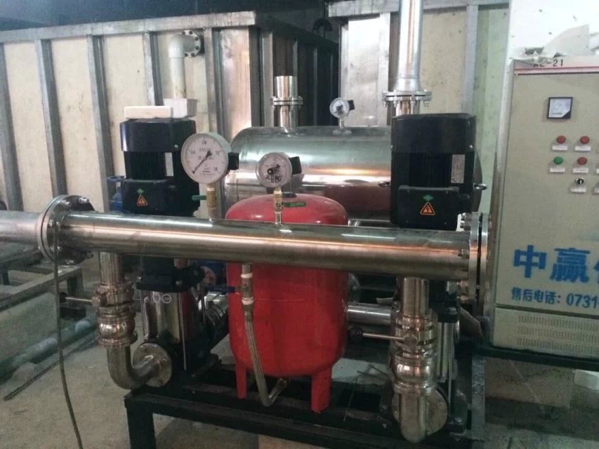 江西雄鷹房地產開發(fā)有限公司采購5.5KW、7.5KW兩用一備無負壓供水設備兩套